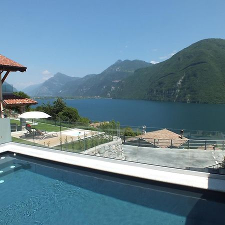 Rocca D'Anfo B&B-Apartments Lake View Exteriér fotografie