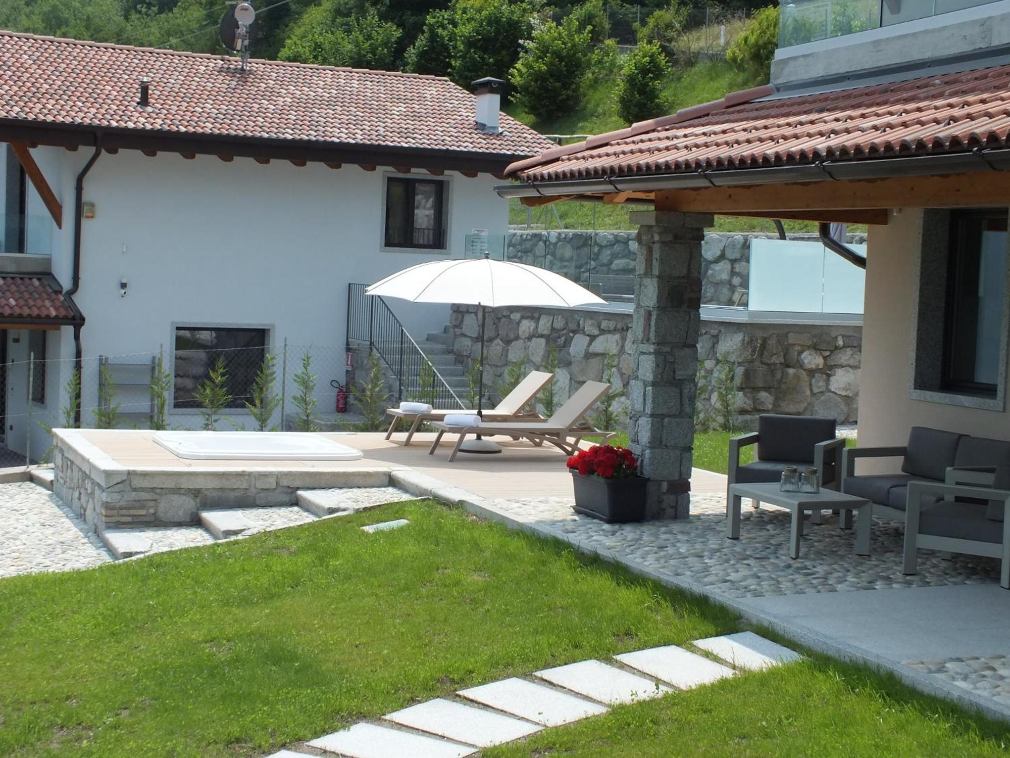 Rocca D'Anfo B&B-Apartments Lake View Exteriér fotografie